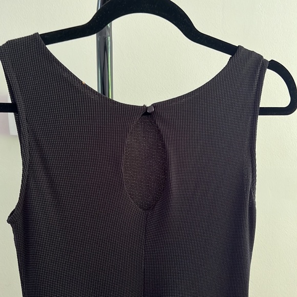 Black dress for woman S , it’s good to wear at office , dinner or at the party - Picture 3 of 5